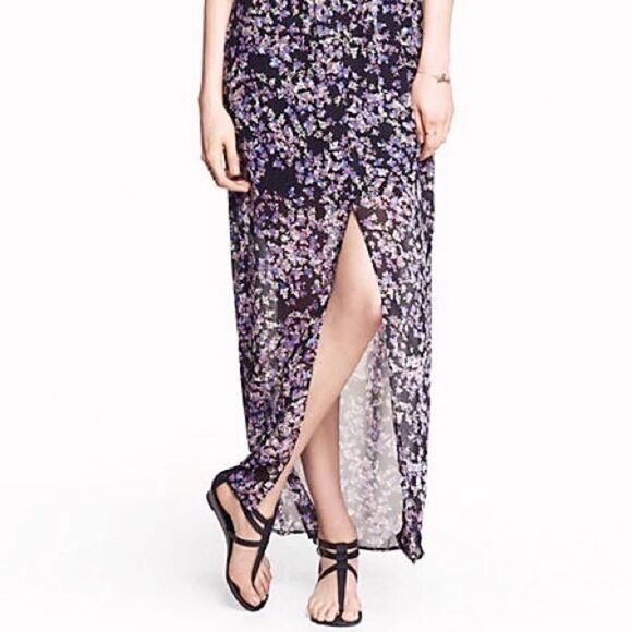 ✨Express Floral Ruffle Top Maxi Dress✨ - Picture 3 of 5